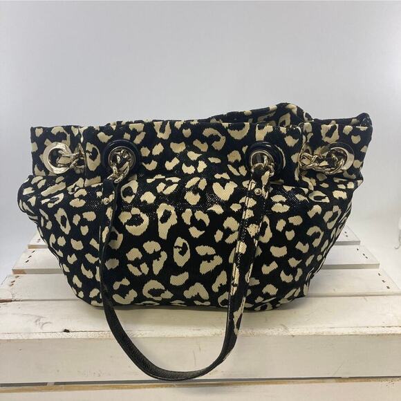 KATE SPADE BLACK AND CREAM ANIMAL PRINT SHOULDER BAG - Picture 4 of 11